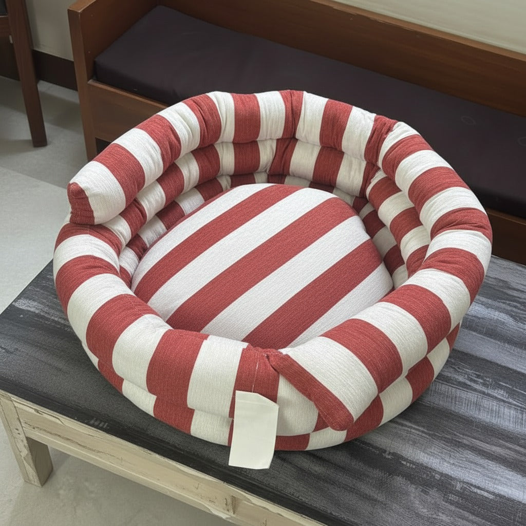 Nesting Nook Dog Bed — Oat Blue